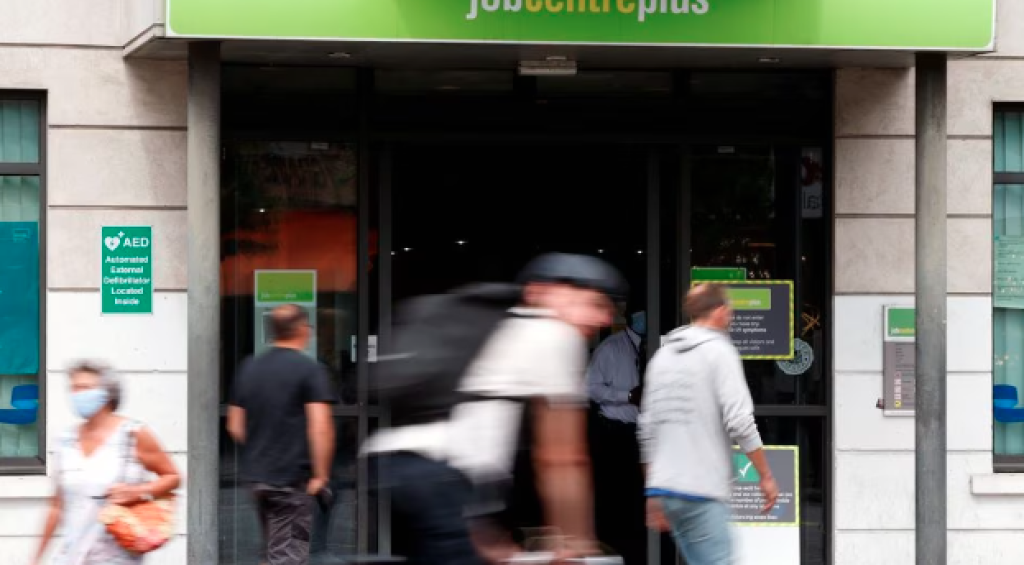 Screenshot 2023-02-15 233921