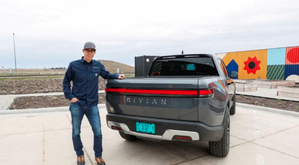 Screenshot 2023-05-11 230700