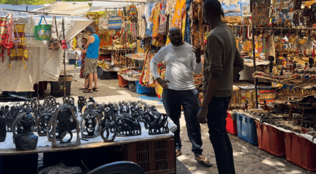 Screenshot 2025-10-05 194515