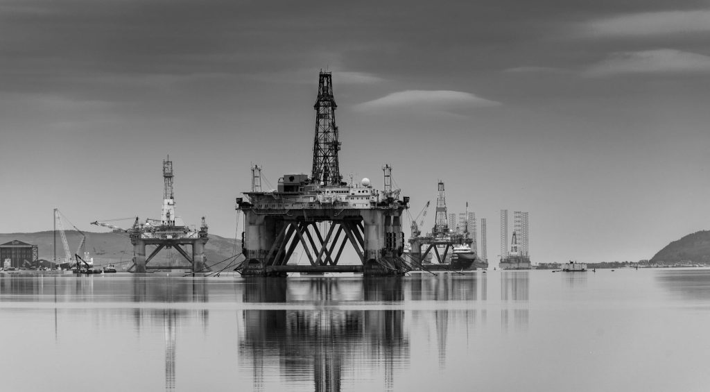 michael-mcfaul-akcdR5MADzM-unsplash (1)