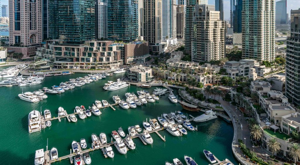 nelemson-guevarra-RpMvnAq0b44-unsplash (1)