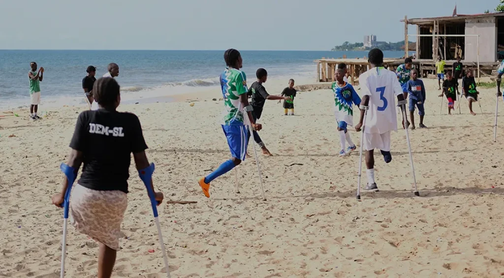 one-amputee-courage-changing-disabled-children-sierra-leone-1140x500.jpg