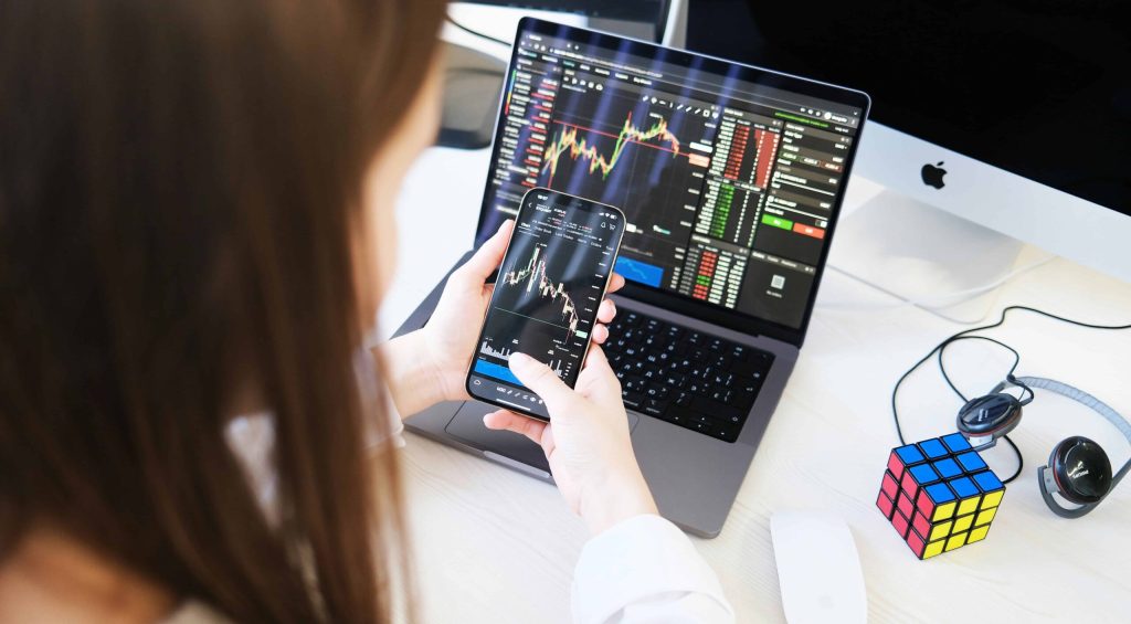 tabtrader-com-kQYKYfOQkM0-unsplash (1)